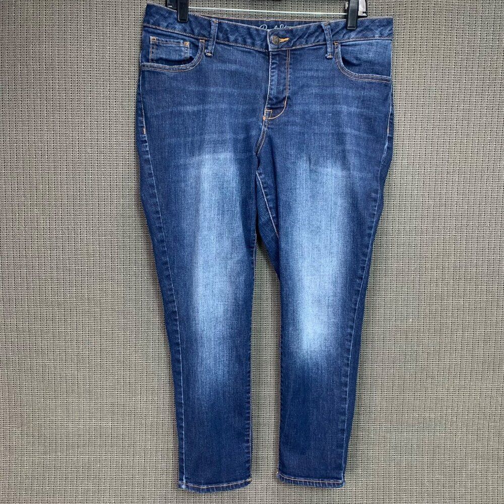 Old Navy Rockstar Womens Size 16 Dark Wash Jeans Regular Cotton Denim